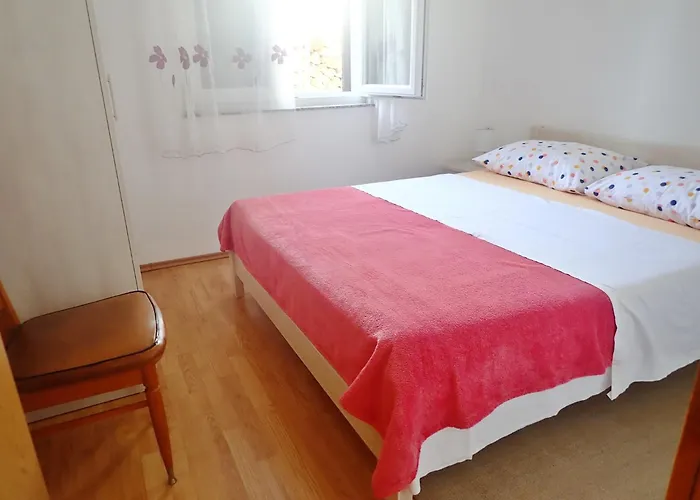 Katica-u Blizini Plaze 