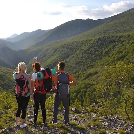 Katica-u Blizini Plaze 