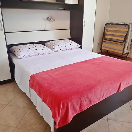 Katica-u Blizini Plaze 