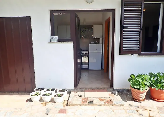 Katica-u Blizini Plaze 